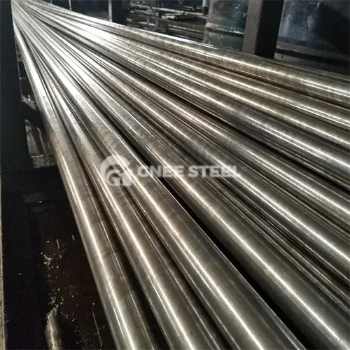 Feadáin Honed DIN2391 ST52